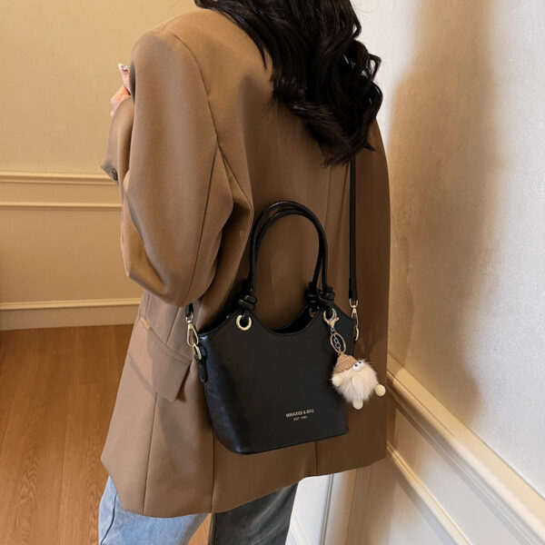 Sweet Style Zipper PU Square Women's Shoulder Crossbody Bag Solid Color Popular Commuting Fashion Small Square Bags - Image 5