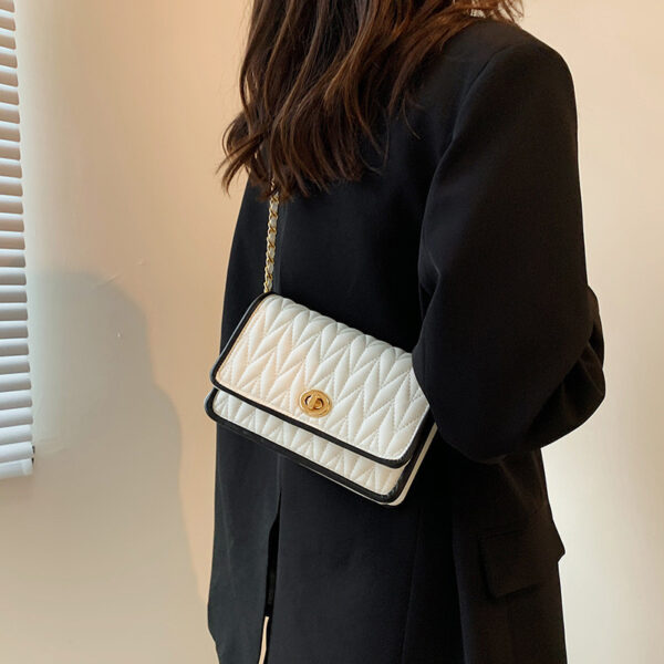 Simple Autumn Leisure Fashion Chain Small Square Bag - Image 9