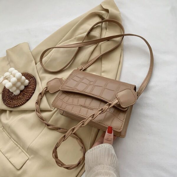 Summer Fashion Magnetic Snap Pattern Small Square Bag - Image 6