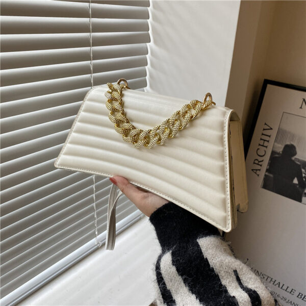 Indentation Plaid Chain Portable Shoulder Bag Red Bridal Bag Women - Image 3
