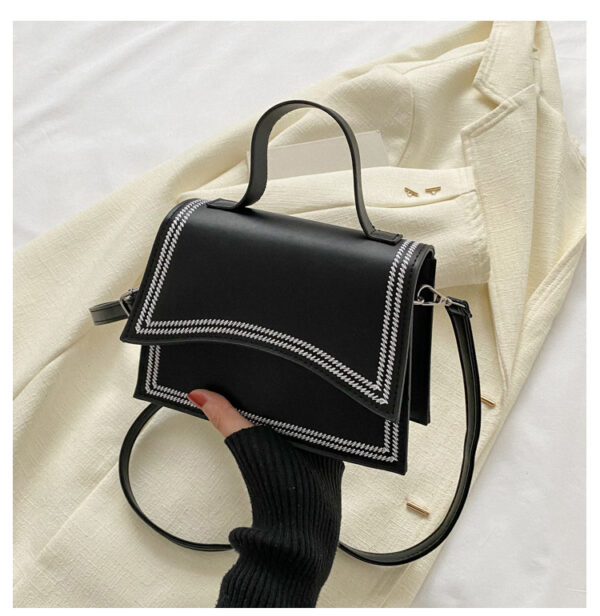 Temperament Wild Shoulder Crossbody Bag - Image 2