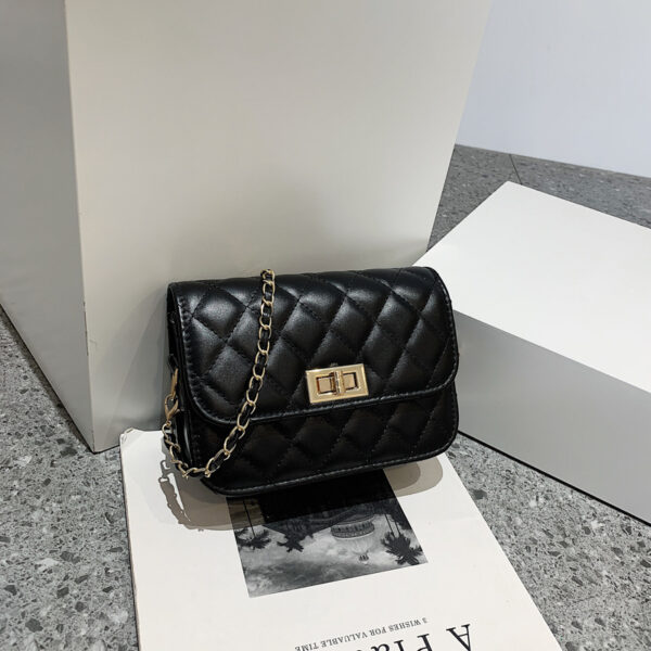 Women's Fashion Casual Diamond Chain Shoulder Messenger Bag - Image 3