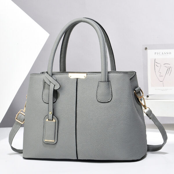 Fashion Handbag Large Capacity Shoulder Messenger Bag - Image 4