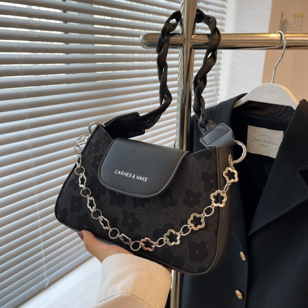 Women's Fashion Casual Large Capacity Underarm Shoulder Bag - Image 7