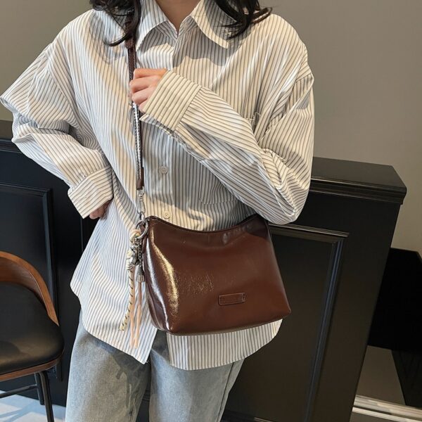 Single Shoulder Underarm Bucket Bag Women's Fashion Messenger Bag - Image 7