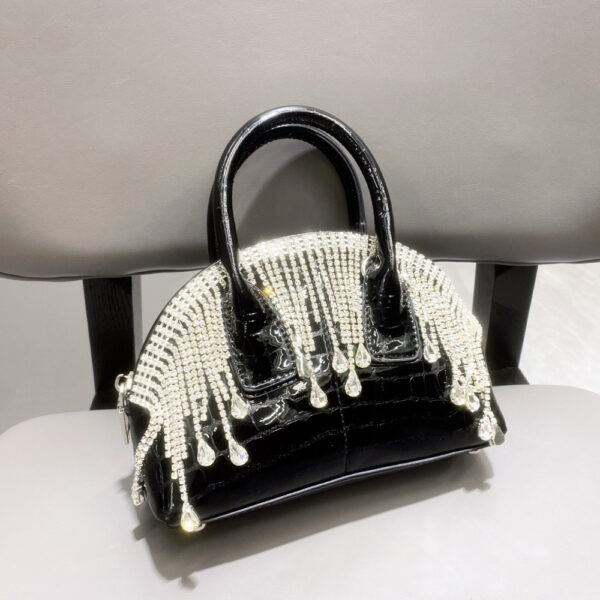 One-shoulder Crossbody Glossy Diamond Tassel Handbags - Image 5