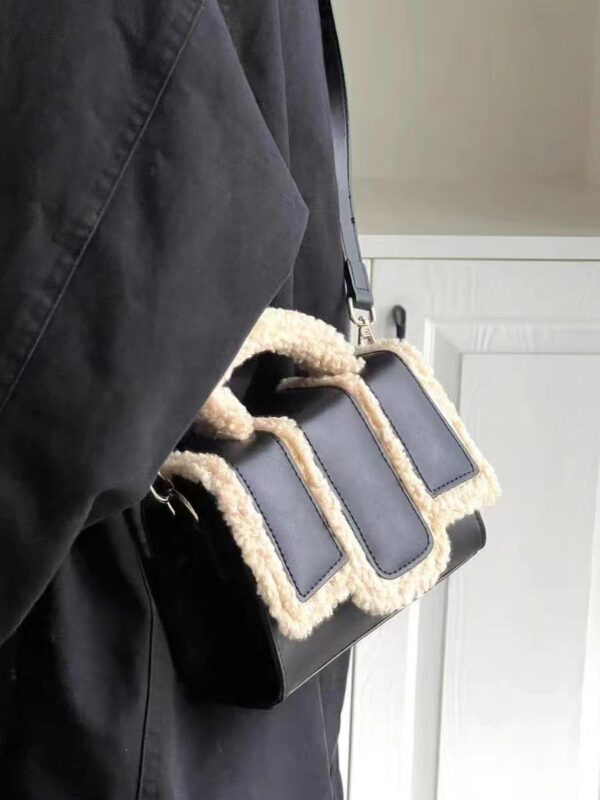 Lamb Wool Portable And Fashion Crossbody Bag - Image 5