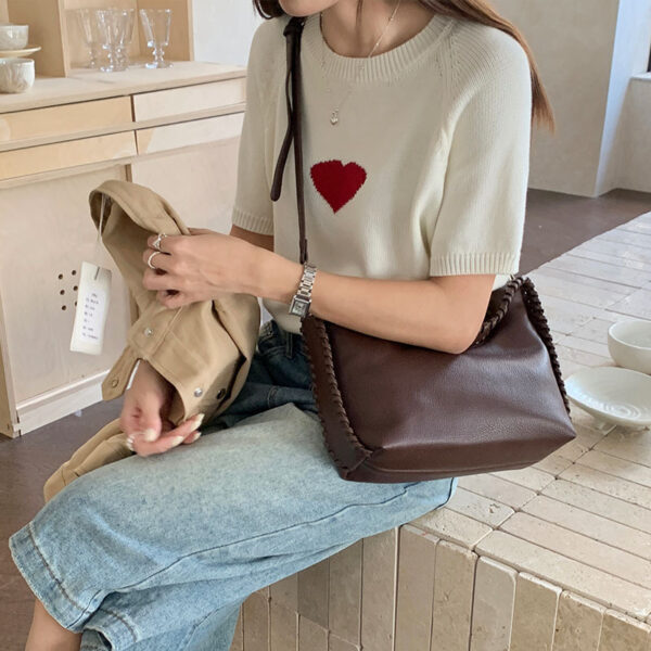 Advanced Texture Fashion Crescent Armpit Bag - Image 4