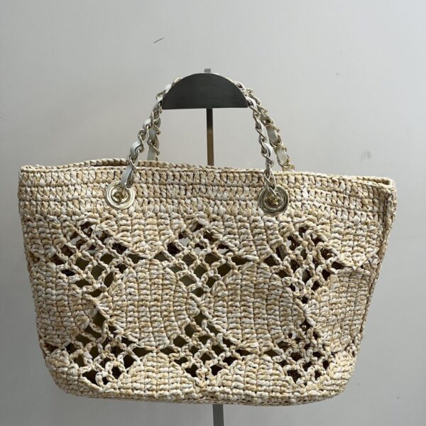 Weaving Hollow Beach New Straw Shoulder Knitted Bag - Image 5