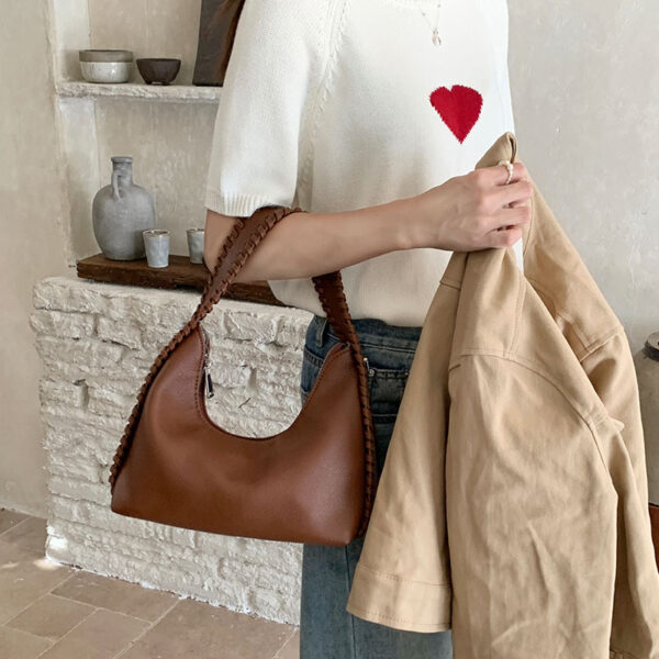 Advanced Texture Fashion Crescent Armpit Bag - Image 2