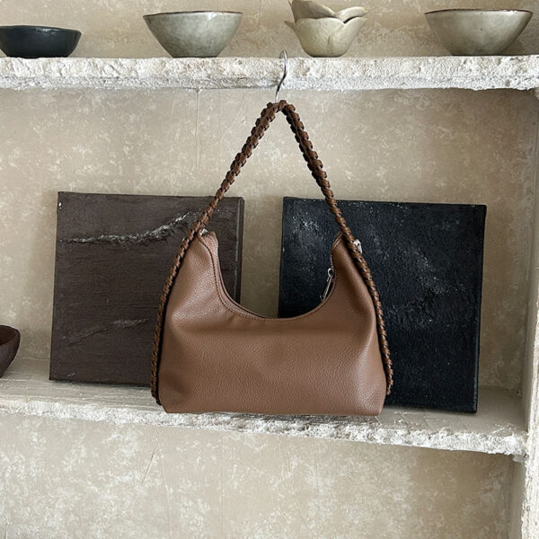 Advanced Texture Fashion Crescent Armpit Bag - Image 10