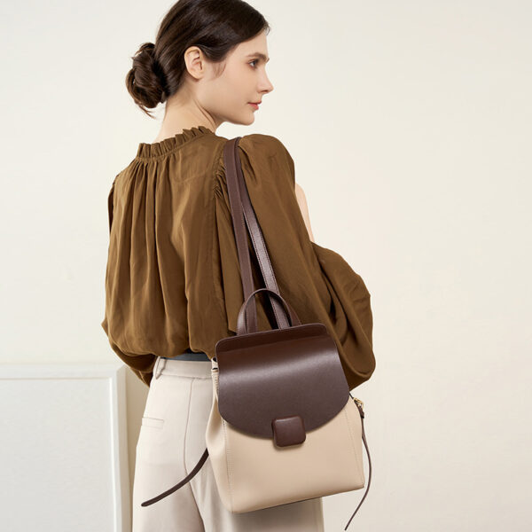 New Women's Small Backpack Leather Travel Travel Light Large Capacity - Image 3