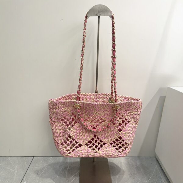 Weaving Hollow Beach New Straw Shoulder Knitted Bag - Image 2