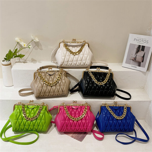 Textured Pleated New Fashionable Shoulder Messenger Bag For Women - Image 2