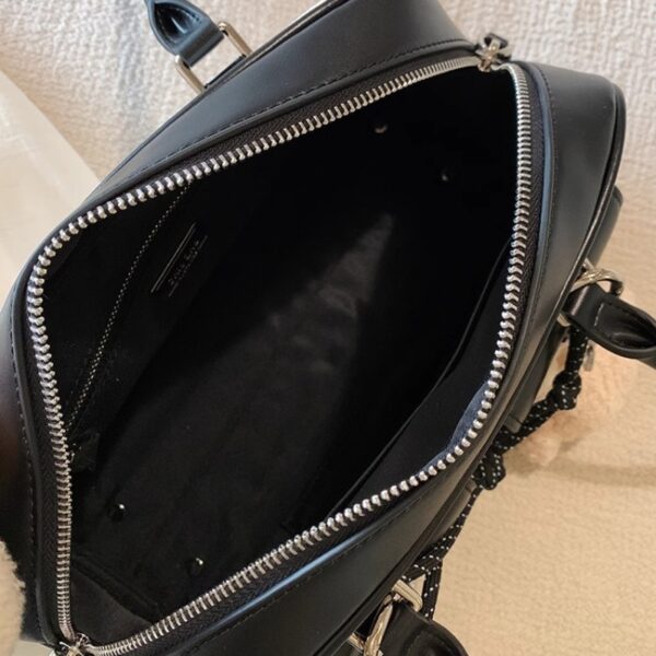 Bread Puppy Cold Extraction Time Pillow Shoulder Bag - Image 6