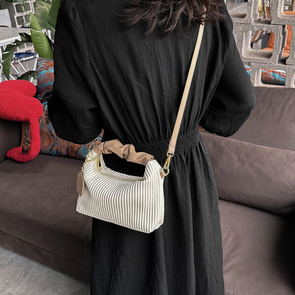 Women Fashion Crossbody Bag PU Leather Pleated Cloud Small Tote Bags Casual Simple Elegant Temperament Messenger Bags - Image 8