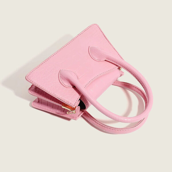 Dopamine Bag Simple Western Style Portable Messenger Bag - Image 4