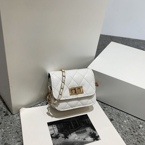 Women's Fashion Casual Diamond Chain Shoulder Messenger Bag - Image 6
