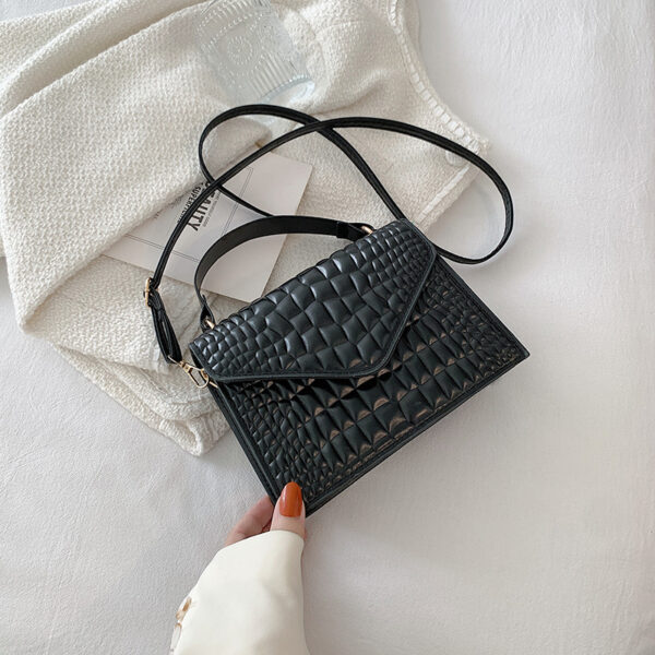 Elegant Simple And Fashionable Handbag - Image 3